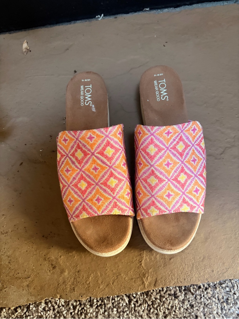 TOMS Pink and Orange Geometric Slide Mules